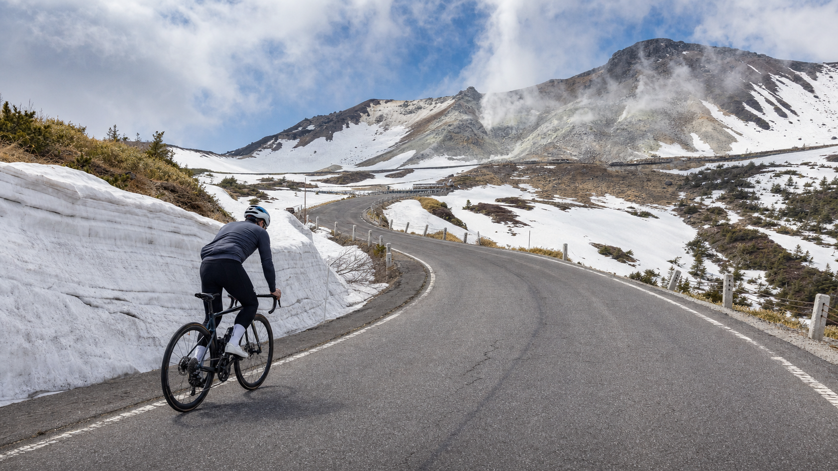 ツール・ド・草津白根山實戰攻略:12.1 km/爬升957 m/均坡6.2%的殘雪期爬坡數據拆解